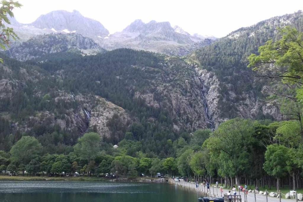 El Refugio De Tena - Tucasaenlospirineos Escarrilla Kültér fotó