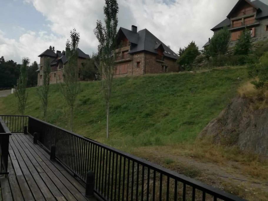 El Refugio De Tena - Tucasaenlospirineos Escarrilla Kültér fotó